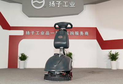 手推式洗地機(jī)